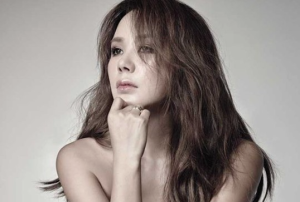 Uhm Jung Hwa fera son retour à la musique après 8 ans d'absence (Avec Lee Hyori!)