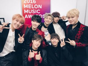 BTS remporte le prix du meilleur album de l'année aux "2016 Melon Music Awards"