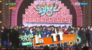 TWICE obtient sa neuvième victoire avec "TT" dans "Music Bank", des performances de SHINee, BTS, BAP et plus