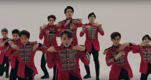 PENTAGON marche au rythme de la batterie dans le MV de "Can You Feel It"