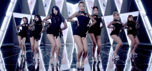 AOA lance les MV pour "Excuse Me" et "Bing Bing"