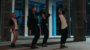 KARD augmente les attentes pour son retour et révèle des mouvements de danse clés pour "Rumeur"