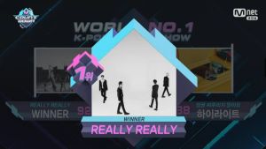 WINNER obtient # 1 avec "Really Really" dans "M! Countdown". Performances de la fête des filles, Jung Eun Ji et Unit Black, entre autres