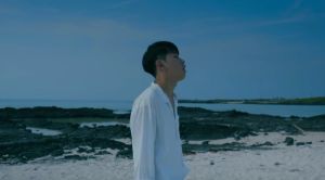 Crush veut un "Summer Love" dans son nouveau MV