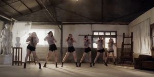 Nouveau groupe féminin préféré dévoile son premier clip "Party Time"