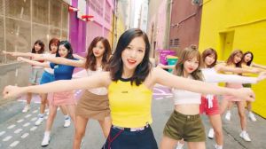 Le TWICE MV "Likey" bat le record personnel du groupe comme la vidéo avec les plus hautes vues en 24 heures