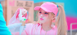 [Mise à jour] Jeon Soyeon dévoile un clip vidéo pour "Jelly" avec des apparitions d'E'Dawn et de Lai Guan Lin