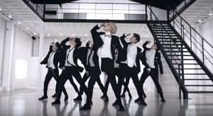 UP10TION lance une version impressionnante de son "Going Crazy" MV