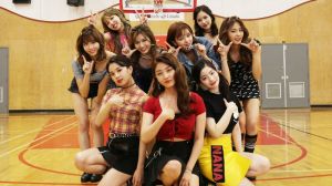 "Likey" de TWICE devient le K-Pop MV d'un groupe de filles qui atteint 90 millions de vues