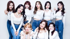 TWICE prend sa 4ème victoire avec "Heart Shaker" dans "Inkigayo" et établit le record du plus grand nombre de victoires dans le programme dans l'année