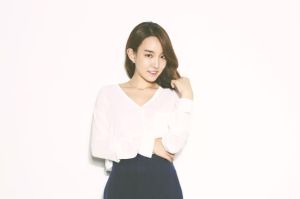 Younha annonce la date de son retour pour décembre