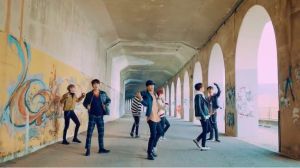 GOT7 donne aux fans une vidéo de "Teenager"