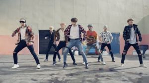 La vidéo musicale de "Fire" de BTS atteint 300 millions de visites