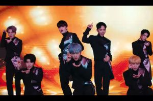 IN2IT publie le MV "SnapShot" dans son premier come-back en tant que groupe de 7 membres