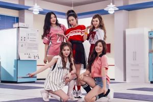 "Dumb Dumb" de Red Velvet devient son deuxième MV pour atteindre 100 millions de visites