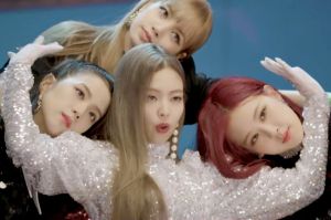 "DDU-DU DDU-DU" de BLACKPINK atteint 90 millions de vues en un temps record pour un MV de groupes de filles K-Pop