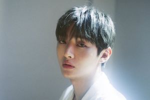 Yoon Ji Sung de Wanna One explique le changement d'agence et nie les rumeurs d'extension de contrat