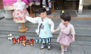 Si An confond le fils de Bong Tae Gyu, Si Ha, avec une fille dans "The Return Of Superman"