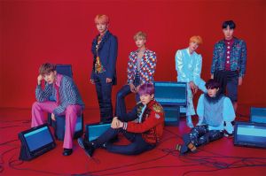 BTS bat le record de Justin Bieber dans le Billboard Social 50 avec 57 semaines consécutives dans le n. ° 1