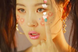 "Noir" de Sunmi se hisse au sommet des charts en temps réel