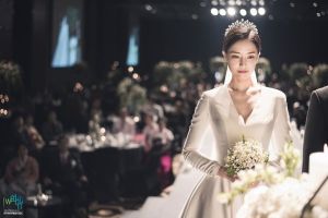 Gong Hyun Joo exprime sa gratitude pour le soutien qu'il a reçu le jour de son mariage