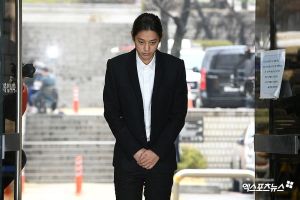 Jung Joon Young est placé en état d'arrestation