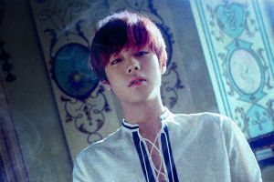 Park Ji Hoon en tête des charts iTunes dans le monde entier avec "O'Clock"