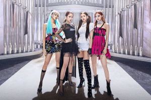 BLACKPINK devient le premier groupe de filles K-Pop à figurer en tête de la liste des chansons américaines iTunes et numéro 1 mondial.