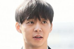 Park Yoochun dit avoir envoyé un paiement à la demande de Hwang Ha Na + nie avoir eu connaissance de la transaction de drogue