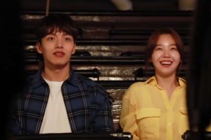 Le casting de "Absolute Boyfriend" rehausse l'atmosphère avec un rire contagieux dans la vidéo des coulisses