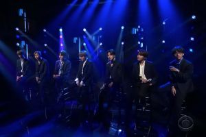 BTS brille avec "Make It Right" dans "The Late Show With Stephen Colbert"