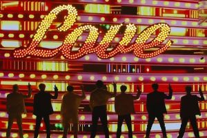 Les performances internationales choquantes de "Boy With Luv" de BTS