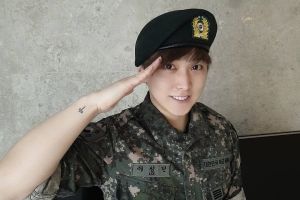 Sungmin de Super Junior partage des photos de son entraînement dans les forces de réserve