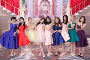 "What Is Love?" Twice devient son cinquième vidéoclip à atteindre les 300 millions de hits