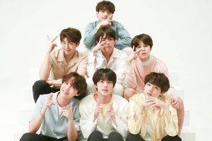 BTS parle d'être présentateur aux Grammys, de préparer son retour et plus encore pour le BTS Festa 2019