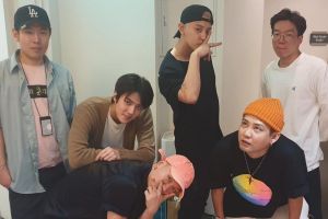 Gaeko de Dynamic Duo partage une photo avec Sehun et Chanyeol de EXO avant leur début en tant qu'unité