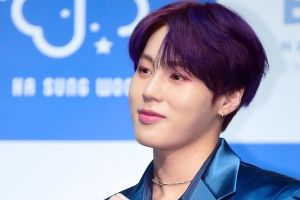 Ha Sung Woon parle de regarder "Produce X 101" et ce que stagiaire soutient