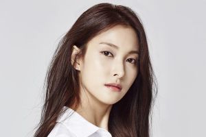 L’ancien membre du KARA, Park Gyuri, confirme être en relation avec un inconnu