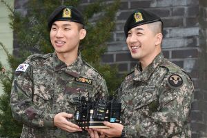 Les Taeyang et Daesung de BIGBANG ont quitté l'armée; mentionner des projets d'activités futures