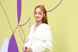 Seo Hyo Rim confirme les plans de mariage avec le fils de Kim Soo Mi + annonce sa grossesse