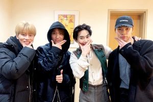 Taeil, Haechan et Johnny de NCT encouragent Suho d'EXO dans leur comédie musicale