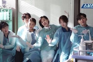 Le casting de "Dr. Romantique 2 "s'amuse à plaisanter les uns avec les autres pendant le tournage