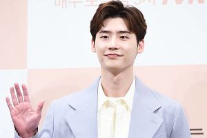 Lee Jong Suk partage sa gratitude avec les fans à l'occasion de son 10e anniversaire