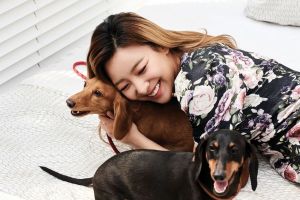 L (F) de Luna parle d'adoption de chien + vouloir devenir une bonne mère