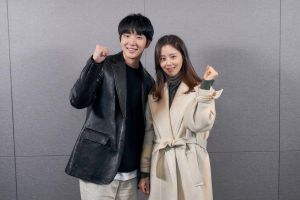 Lee Joon Gi, Moon Chae Won et bien d'autres se réunissent pour lire le script du prochain thriller de tvN