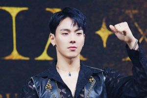 Shownu de MONSTA X rassure les fans sur sa santé après une chirurgie oculaire