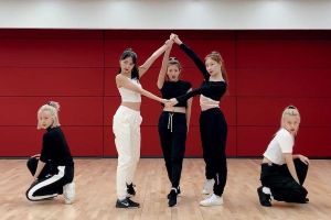 ITZY impressionne avec des voix en direct et une chorégraphie forte dans la vidéo de pratique sur scène «Not Shy»