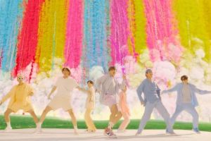 Le MV «Dynamite» de BTS bat le record en atteignant 200 millions de vues