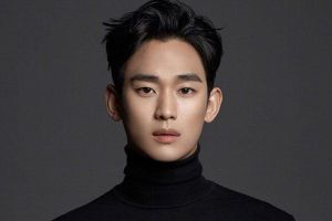 Kim Soo Hyun montre son soutien au réalisateur de "Zombie Detective" et "Producer" avec un cadeau significatif