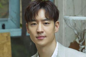 Lee Je Hoon partage une histoire hilarante du tournage de «collectionneurs», parle de surmonter les chutes, etc.